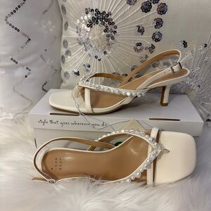 NWT & Box, A New Day Marin Pearl Thong Heel